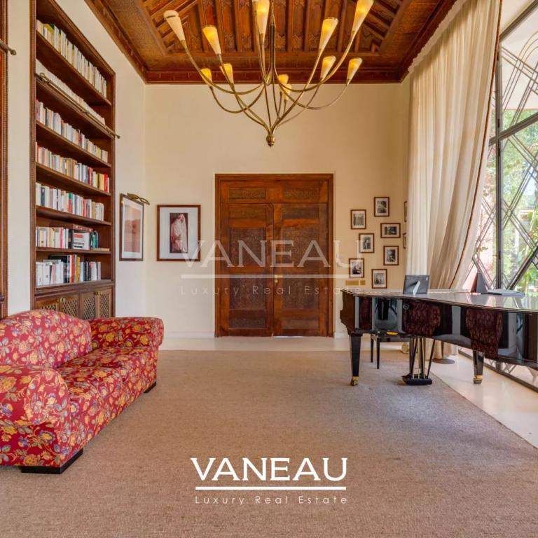 SUPERBE PROPRIÉTÉ À VENDRE AU COEUR D'UN GOLF DE PRÉSTIGE À MARR