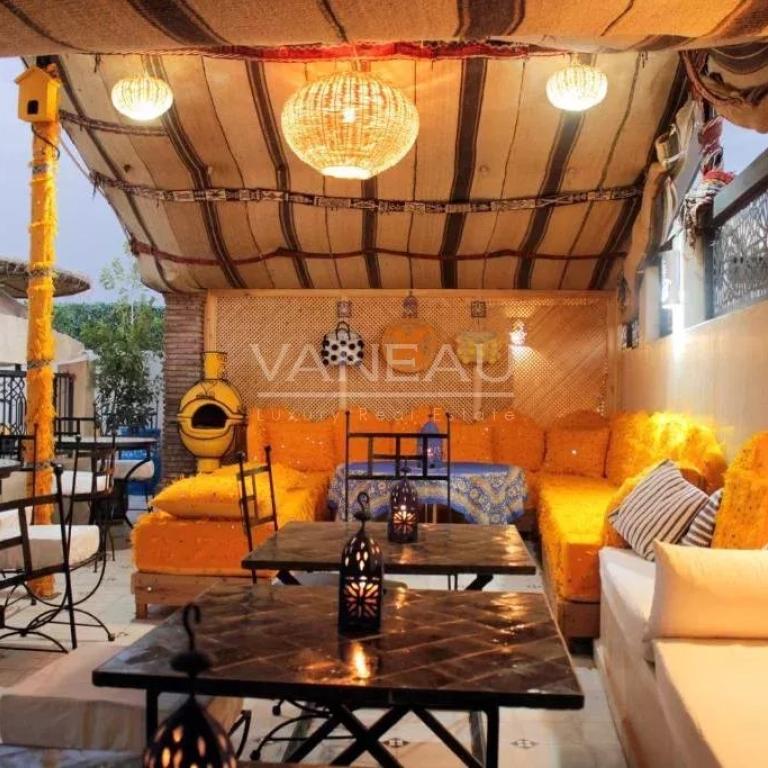 Trés beau riad maison d'hôtes 7 chambres en Médina