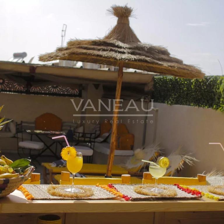 Trés beau riad maison d'hôtes 7 chambres en Médina