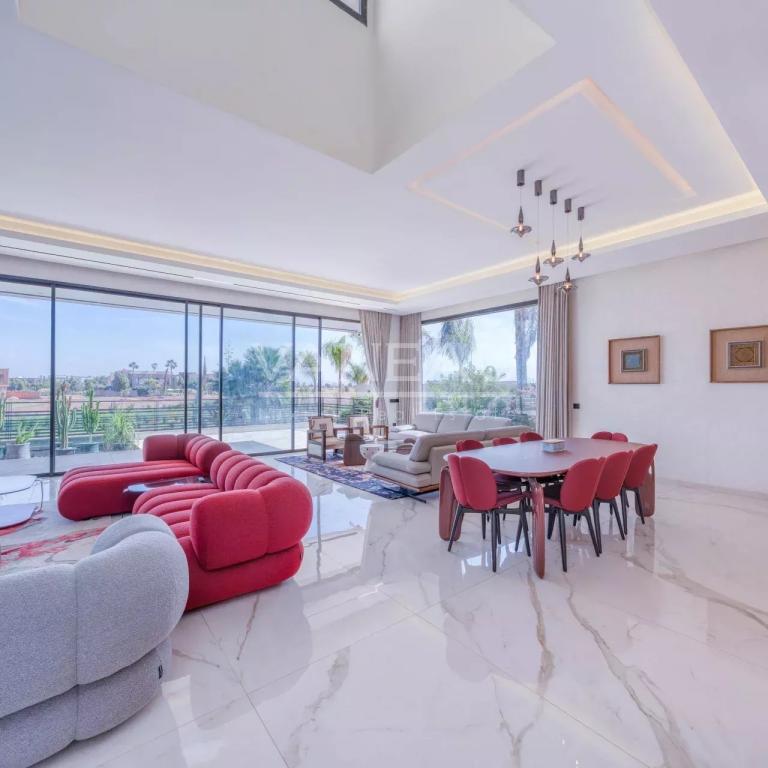 Villa au coeur d'un prestigieux golf