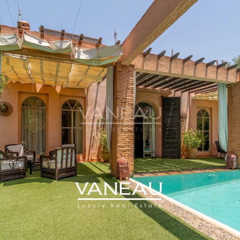 Charmente villa de 5 chambres Amelkis 1