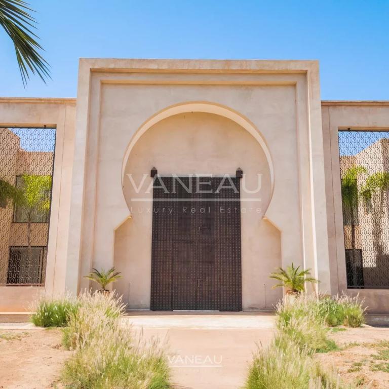 PALAIS À VENDRE AU COEUR DE LA PALMERAIE DE MARRAKECH