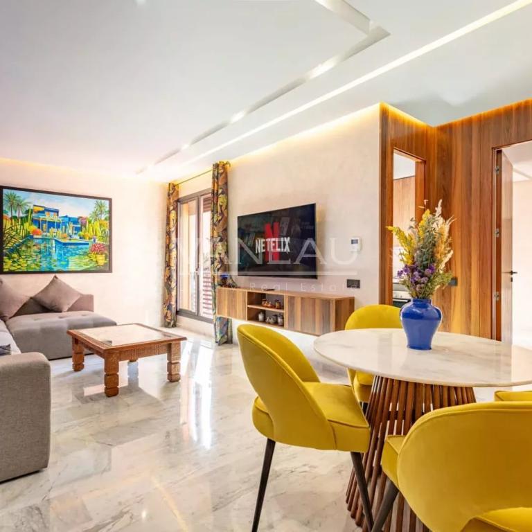 **À Vendre : Appartement Meublé 1 chambre dans le Centre de Guel