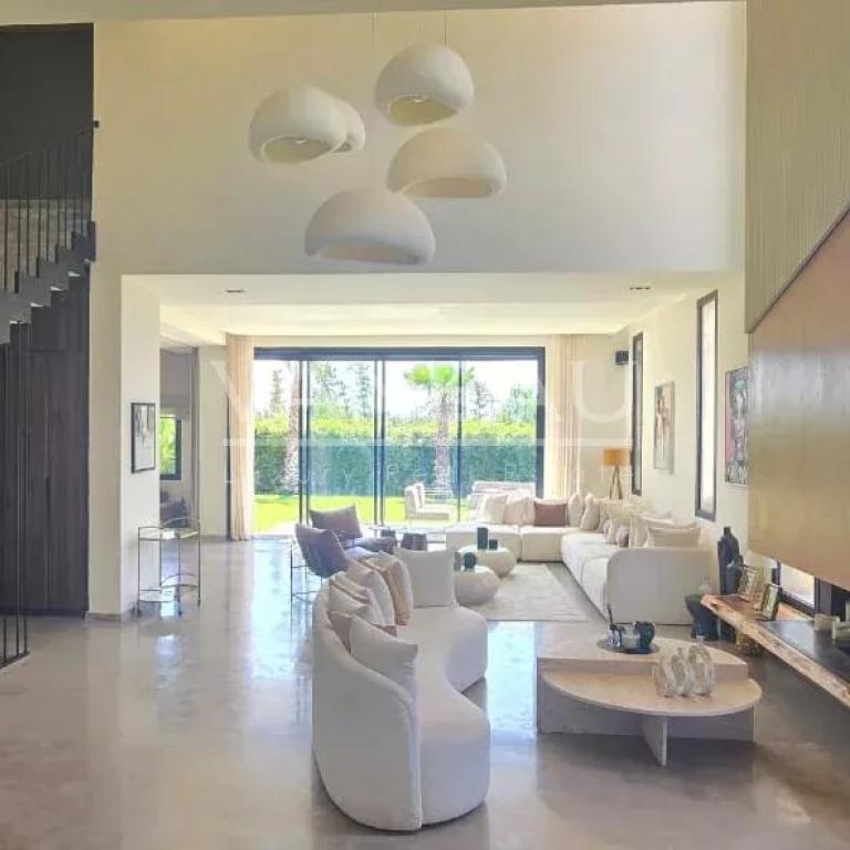 Villa contemporaine à vendre sur Golf