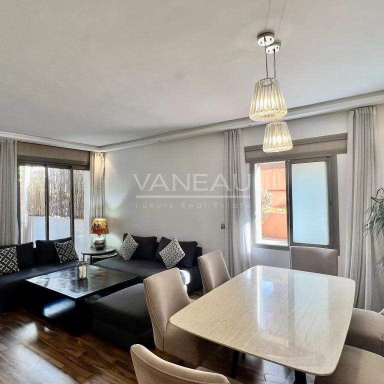 APPARTEMENT REZ DE JARDIN À LOUER AU COEUR DE L'HIVERNAGE