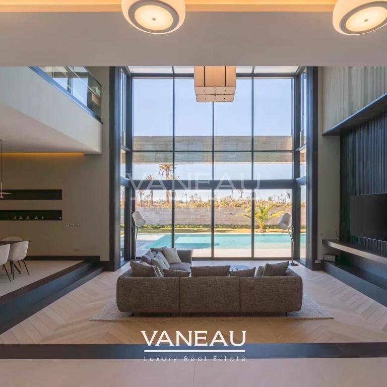 Villa neuve contemporaine a proximité de golfs prestigieux