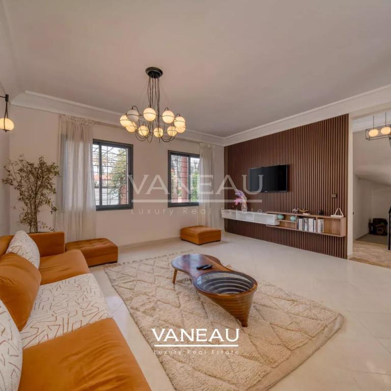 **À Vendre : Maison de ville de 400 m² à Marrakech**