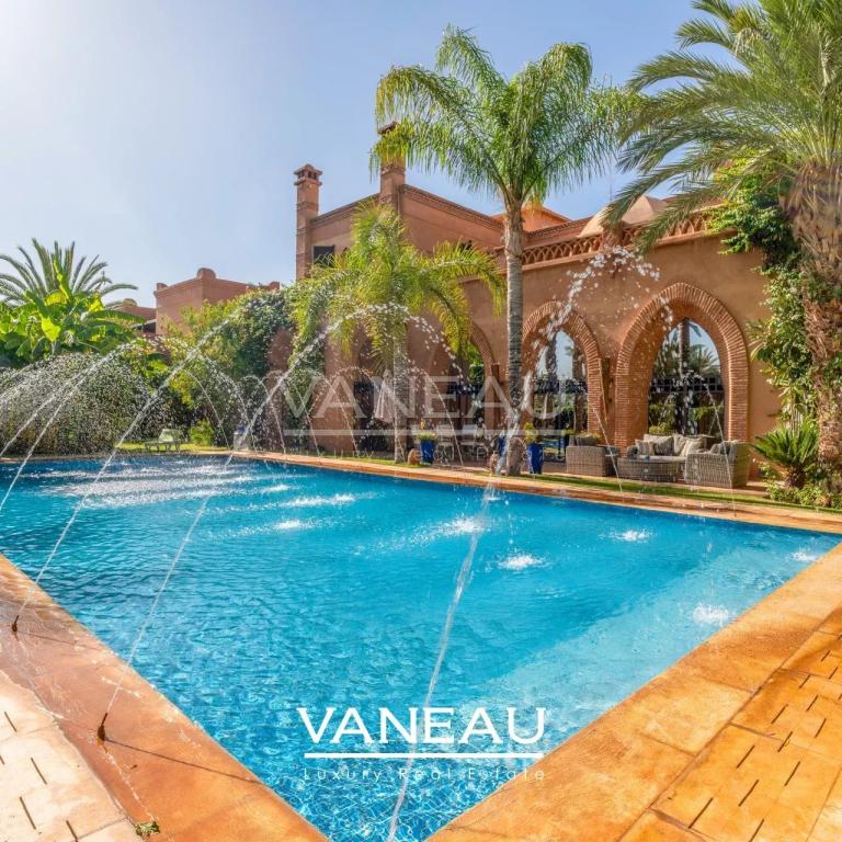 Villa 6 suites à vendre au coeur d'un des plus prestigieux Golf 