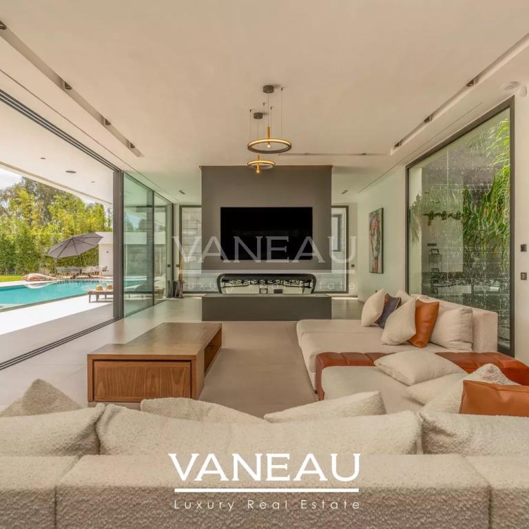 Villa Contemporaine d’Architecte et Domotique Intégrée