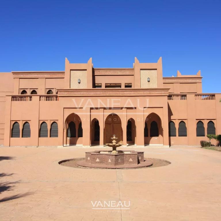 Route de Tahanaout de 1340m²