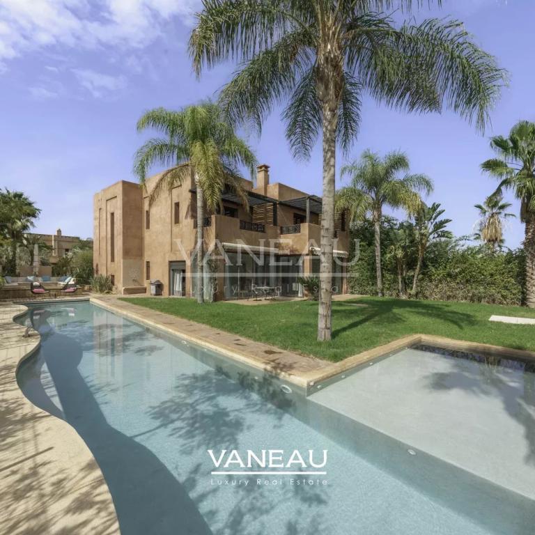 Villa front de front de golf  vue sur Atlas.