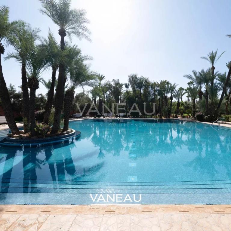 Grand appartement en duplex de trois chambres à la Palmeraie