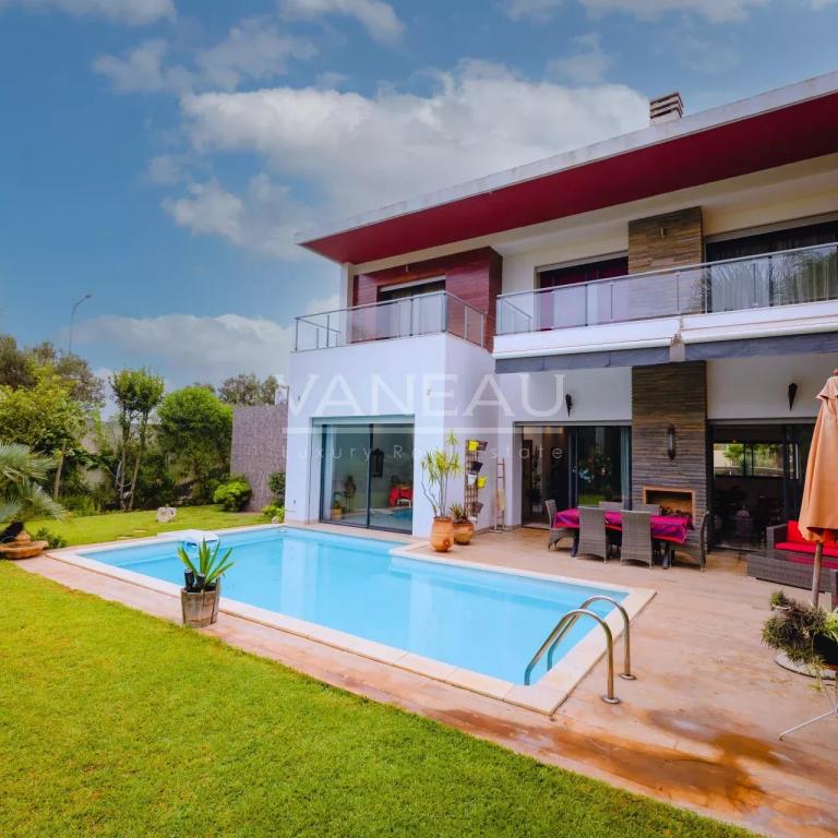 Villa de 650 m² à vendre sur Bouskoura - Maroc
