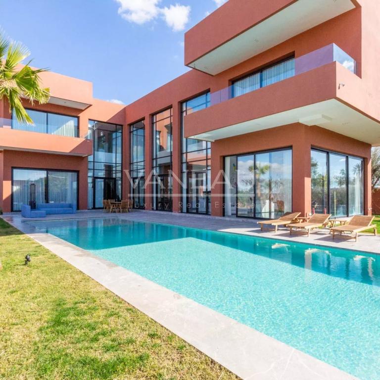 Villa Moderne Sur Golf