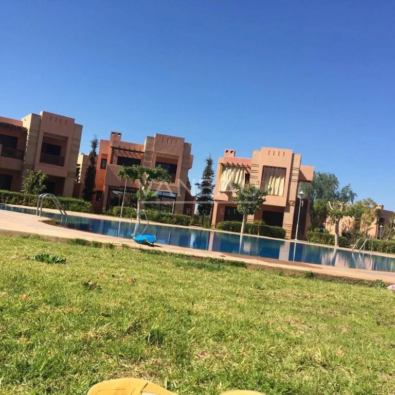 A louer appartement route Ourika résidence piscine