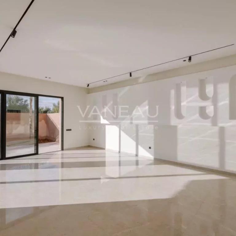 **À Vendre Villa  sur le Golf Akenza à Marrakech**