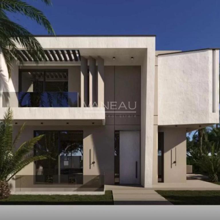 ***Villa 5 chambres avec piscine***