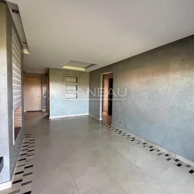 ****3 pièces location longue durée Prestigia***