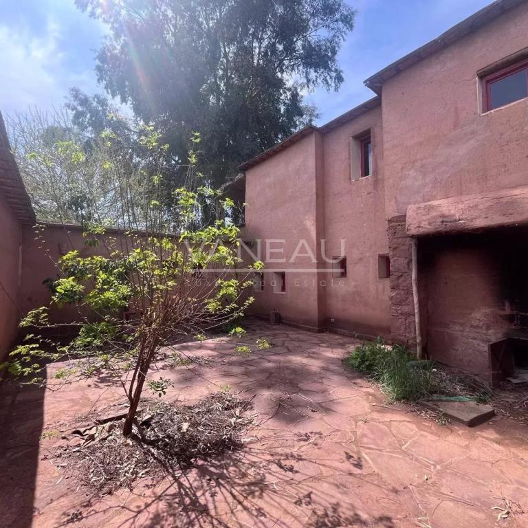 **** Terrain de culture Bio certifié et sa ferme ***