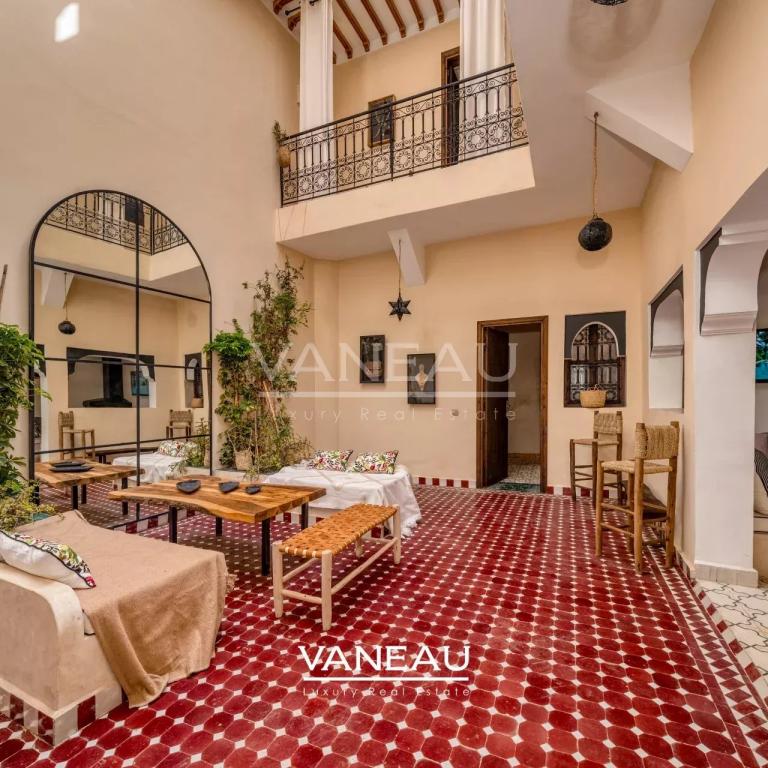 Beau riad de 4 chambres à coté palais El Badi