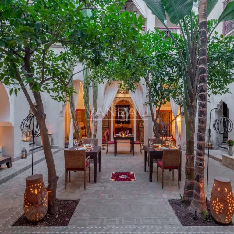 Magnifique maison d'hôtes de 8 cambres à la Kasbah