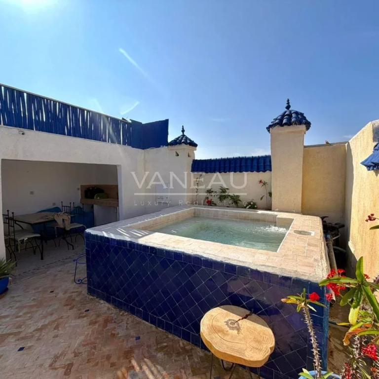 Riad atypique de 4 chambres à la Kasbah