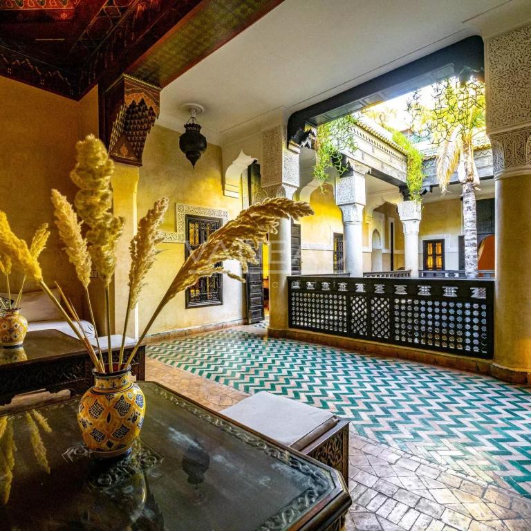Magnifique maison d'hôtes de 11 suites en médina