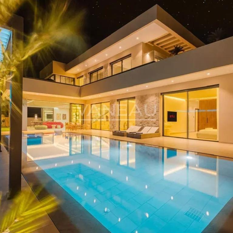 Villa contemporaine 5 chambres route de l'Ourika