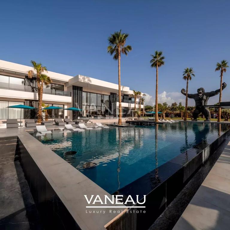 Villa de luxe à vendre à Marrakech avec AVNA – Vue panoramique sur l’Atlas