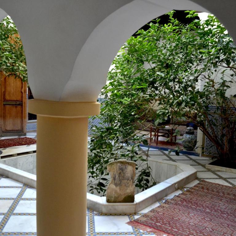 Charmant Riad de 4 chambres au coeur de la medina