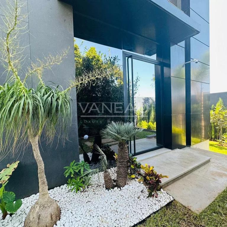 Vente villa meublée d'Exception Baignée de Soleil à Bouskoura: L