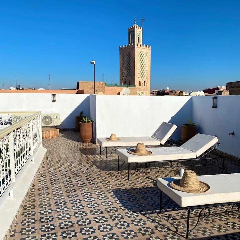 Magnifique riad maison d'hote de 10 chambres en médina