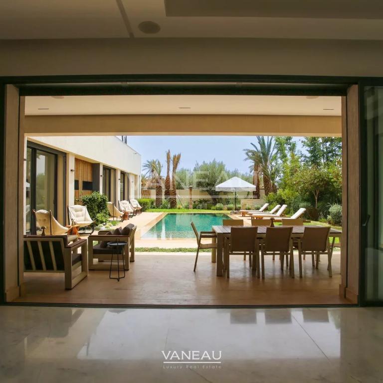 Superbe villa neuve au sein d'un golf reputé
