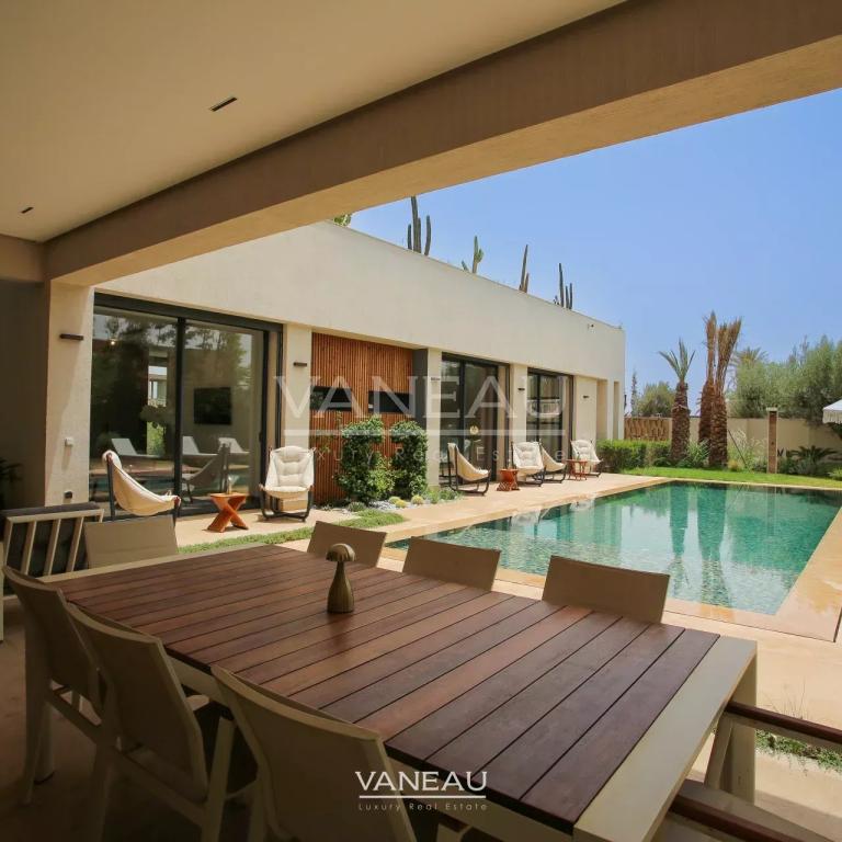 Superbe villa neuve au sein d'un golf reputé