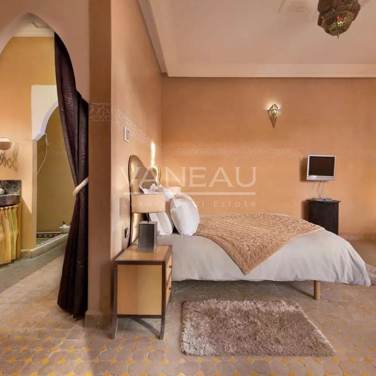 Maison d'hote  sur un hectare de terrain route de l'Ourika