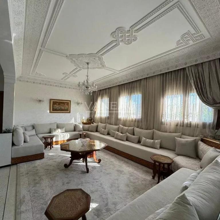 Belle villa familiale dans le quartier prisé de Hay Riad