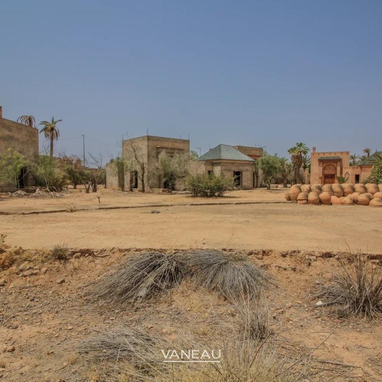 ***Terrain constructible Palmeraie***