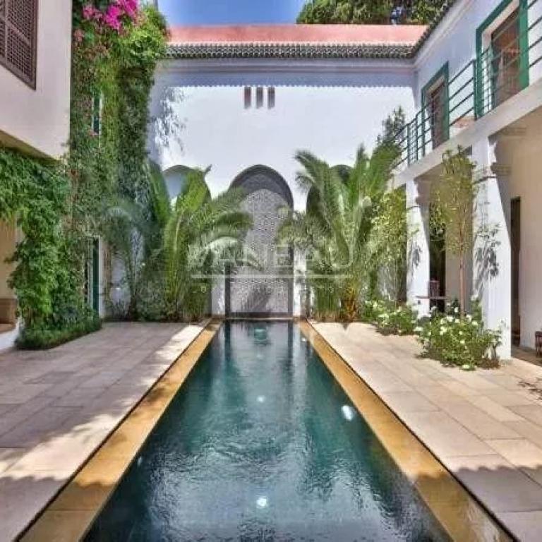 Riad maison d'hôtes 8 chambres quartier Moussine
