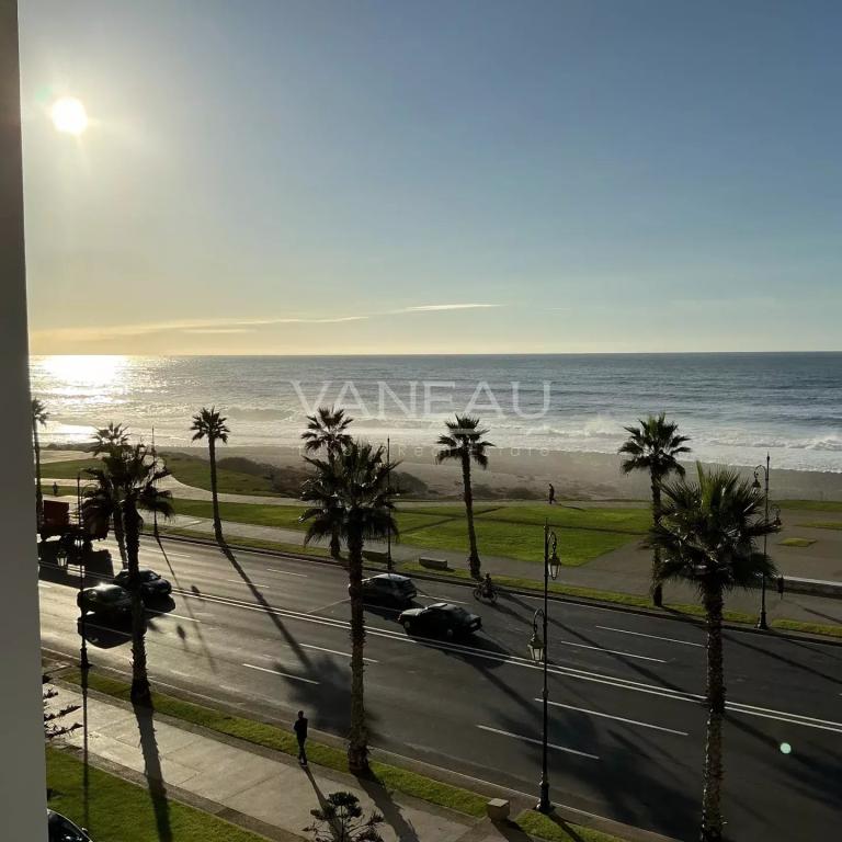 Beau Duplex en face de la mer à Rabat