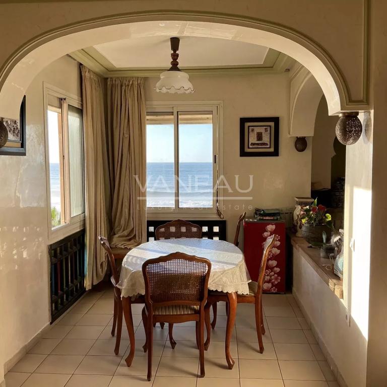 Beau Duplex en face de la mer à Rabat