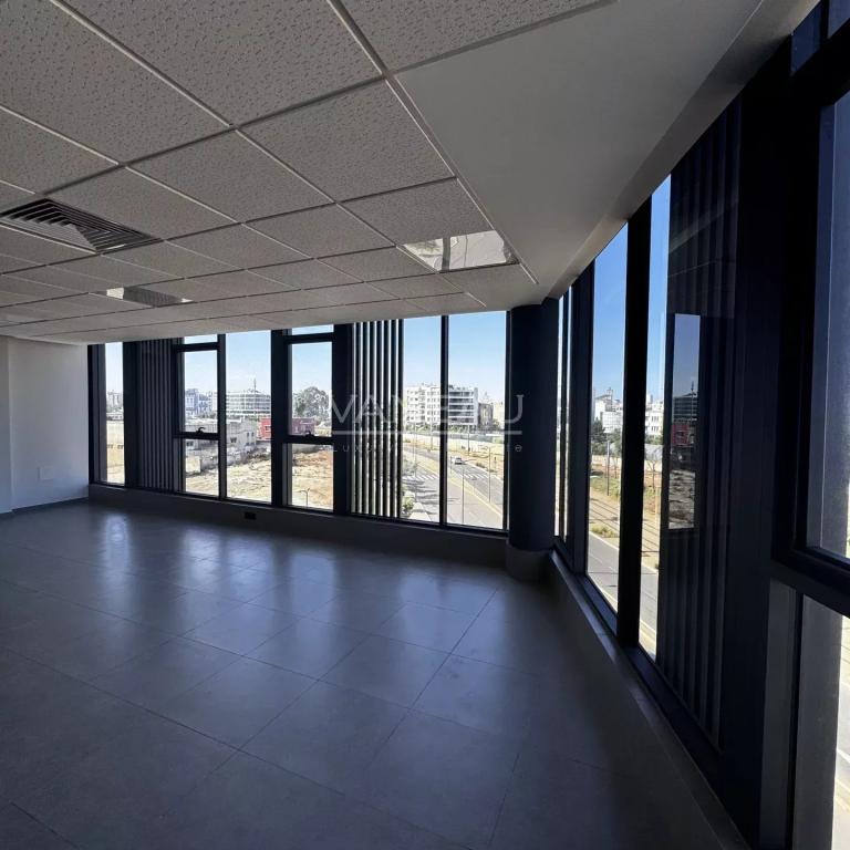 bureau de 90m2 de haut standing à louer