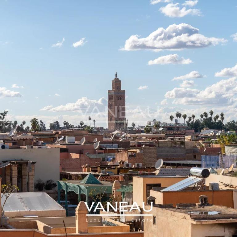 Riad Historique à Vendre - 770 m² au Sol