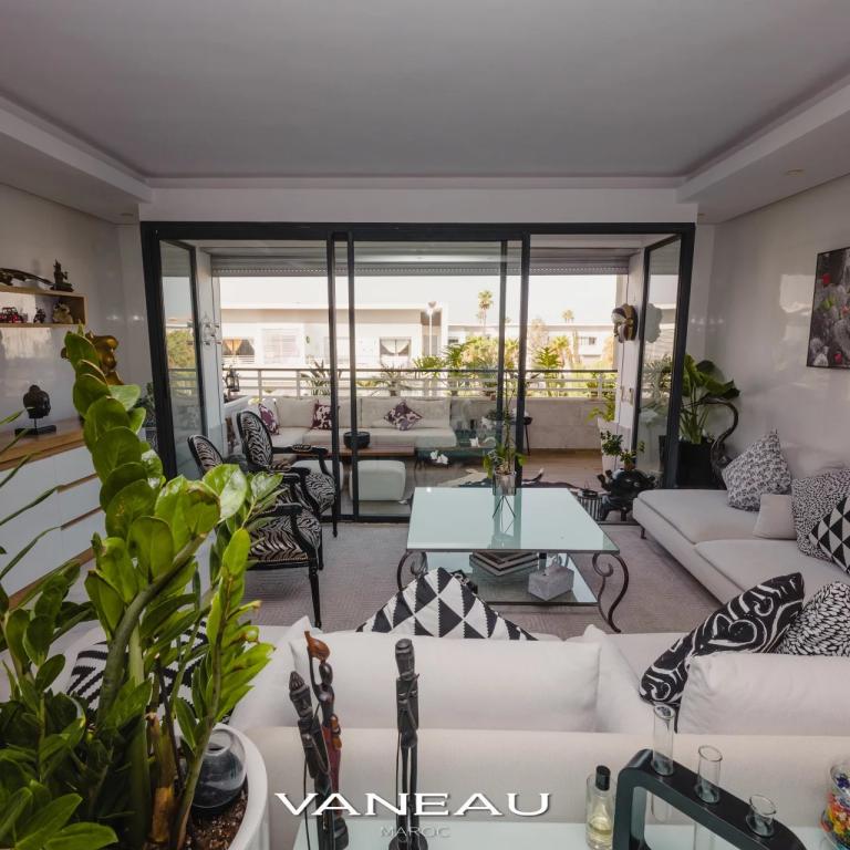 Appartement de 154 m² à vendre à Dar Bouazza, Maroc