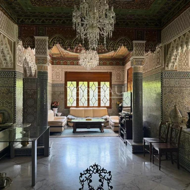 Maison/Villa 8 pièces