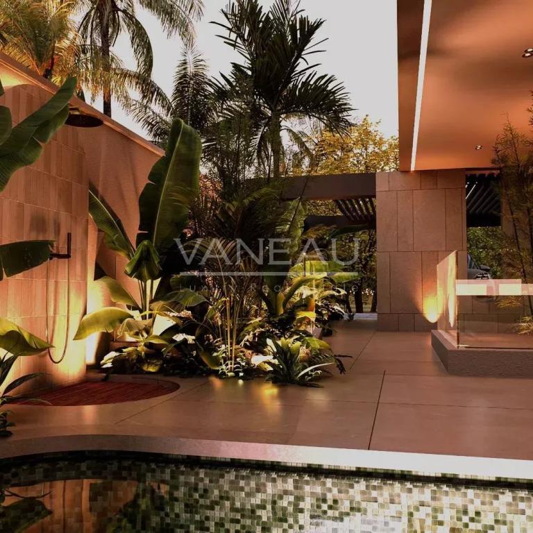 Villa 4 chambres route d'Amizmiz.