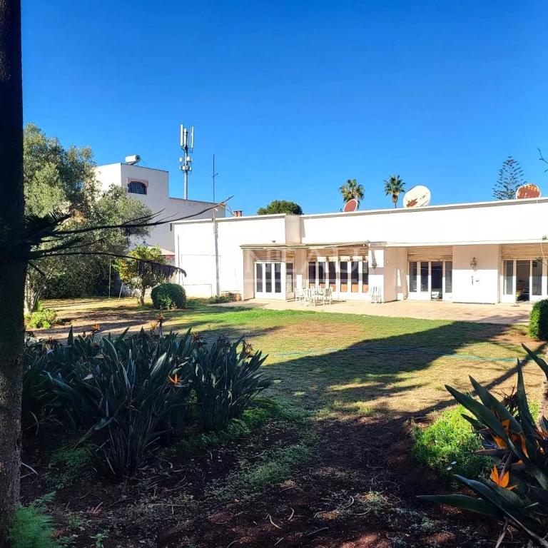 Vente terrain / villa à Polo de 1 802 m²