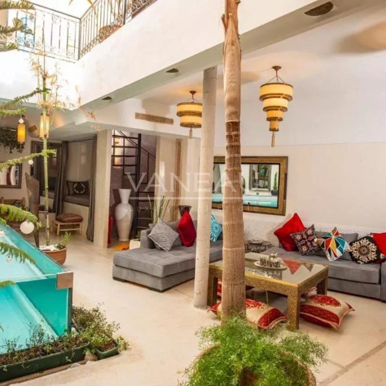 Beau riad 4 chambres  115 m2 à Sidi Mimoun