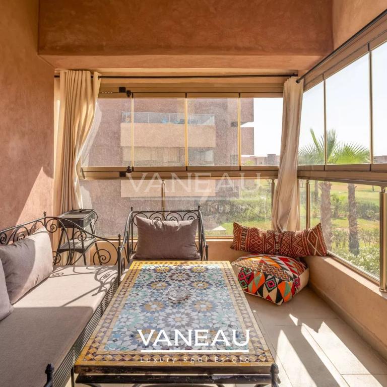 Bel appartement de 3 chambres à coucher au sein d'un golf