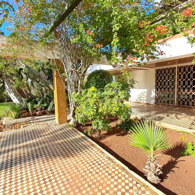 Villa de maître à vendre sur Anfa Supérieur - 2 000 m²
