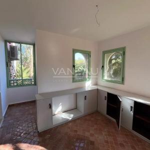 Grand appartement en duplex de trois chambres à la Palmeraie